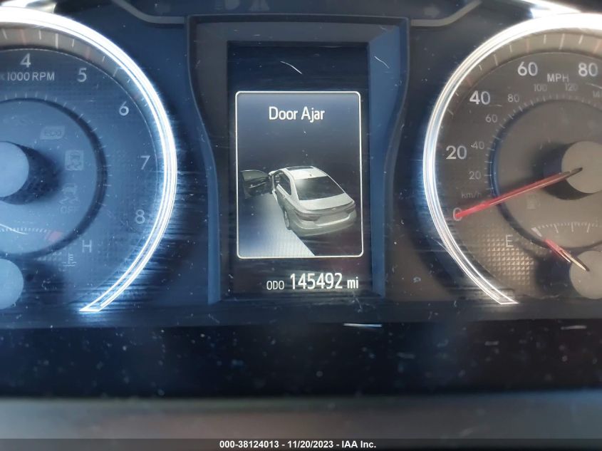 2017 TOYOTA CAMRY SE - 4T1BF1FK2HU785496