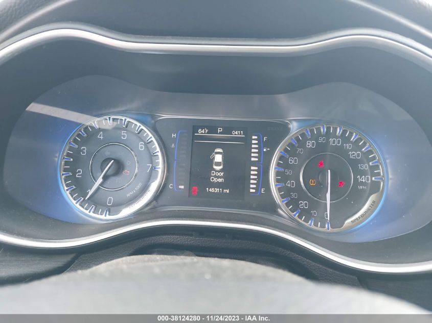 2015 CHRYSLER 200 LIMITED - 1C3CCCAB9FN638401