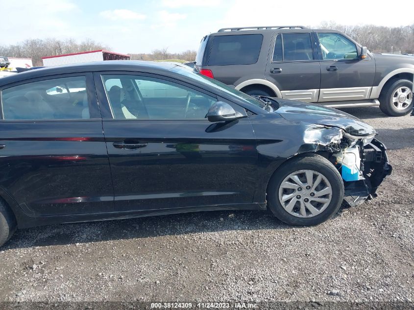 2017 HYUNDAI ELANTRA SE - 5NPD74LF4HH198181