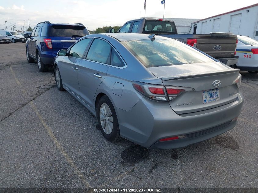 2016 HYUNDAI SONATA HYBRID SE - KMHE24L11GA039112
