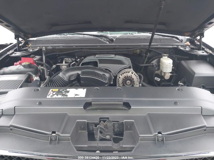 2013 CHEVROLET SUBURBAN 1500 LT - 1GNSKJE71DR187319