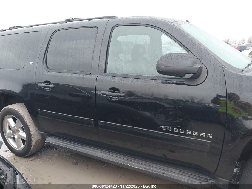 2013 CHEVROLET SUBURBAN 1500 LT - 1GNSKJE71DR187319
