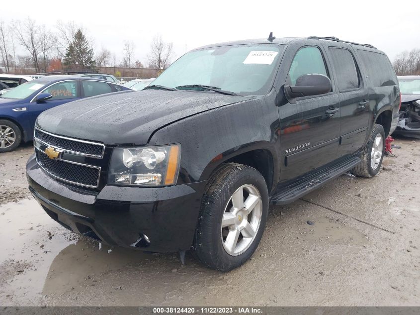 2013 CHEVROLET SUBURBAN 1500 LT - 1GNSKJE71DR187319