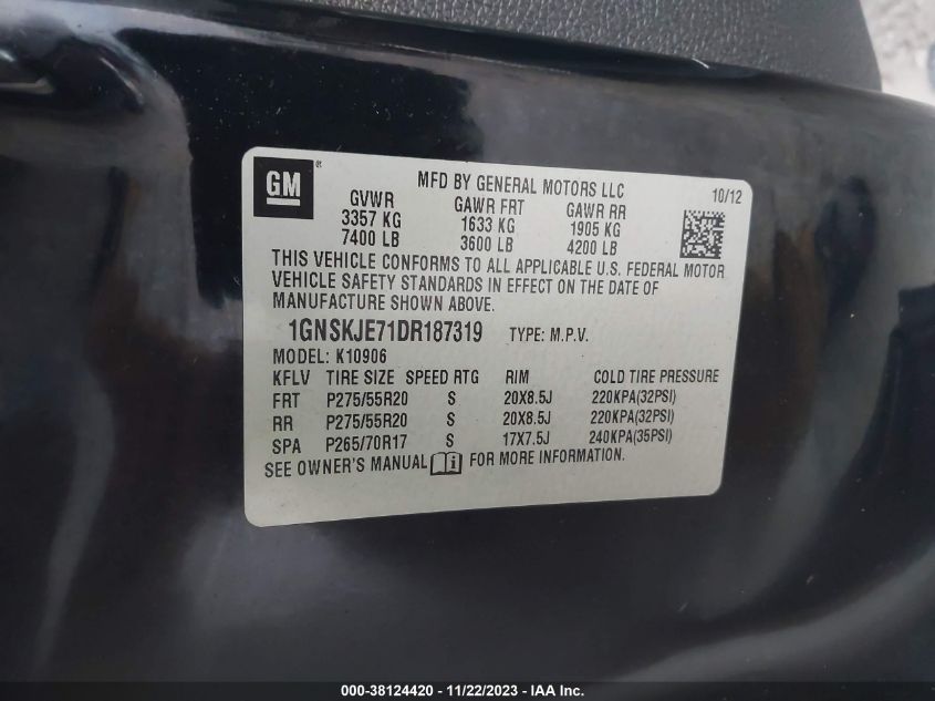 2013 CHEVROLET SUBURBAN 1500 LT - 1GNSKJE71DR187319