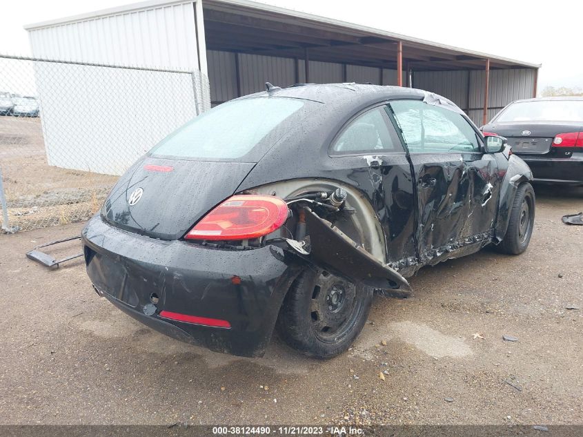 2013 VOLKSWAGEN BEETLE 2.5L - 3VWJP7AT0DM687661