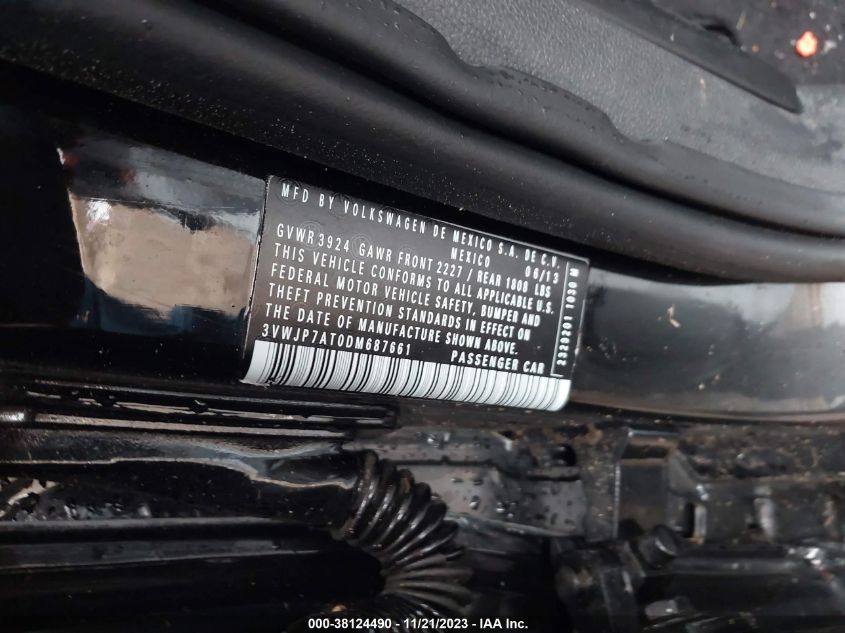 2013 VOLKSWAGEN BEETLE 2.5L - 3VWJP7AT0DM687661