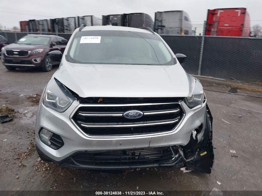 2017 FORD ESCAPE SE - 1FMCU0G96HUB12646