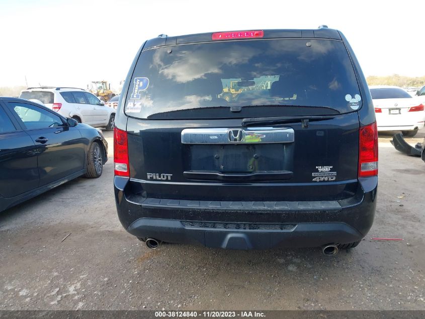 2015 HONDA PILOT TOURING - 5FNYF4H93FB008700
