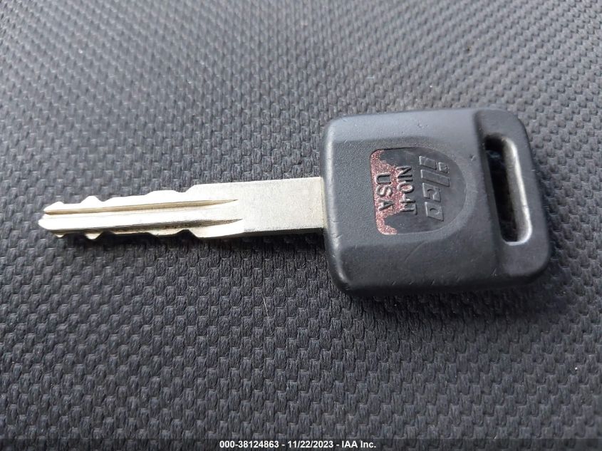 2013 NISSAN ROGUE S - JN8AS5MV5DW647082