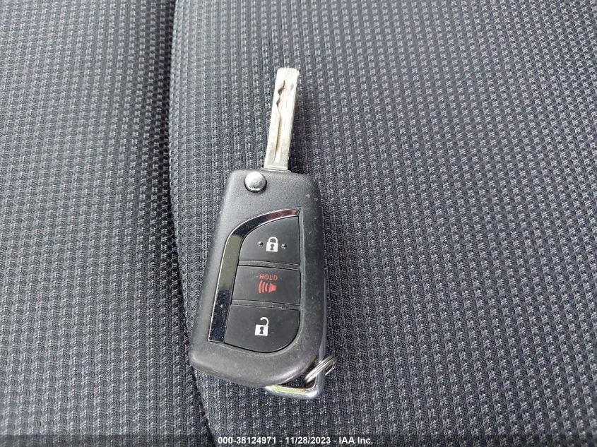 2021 TOYOTA RAV4 LE - JTMF1RFV1MD070569
