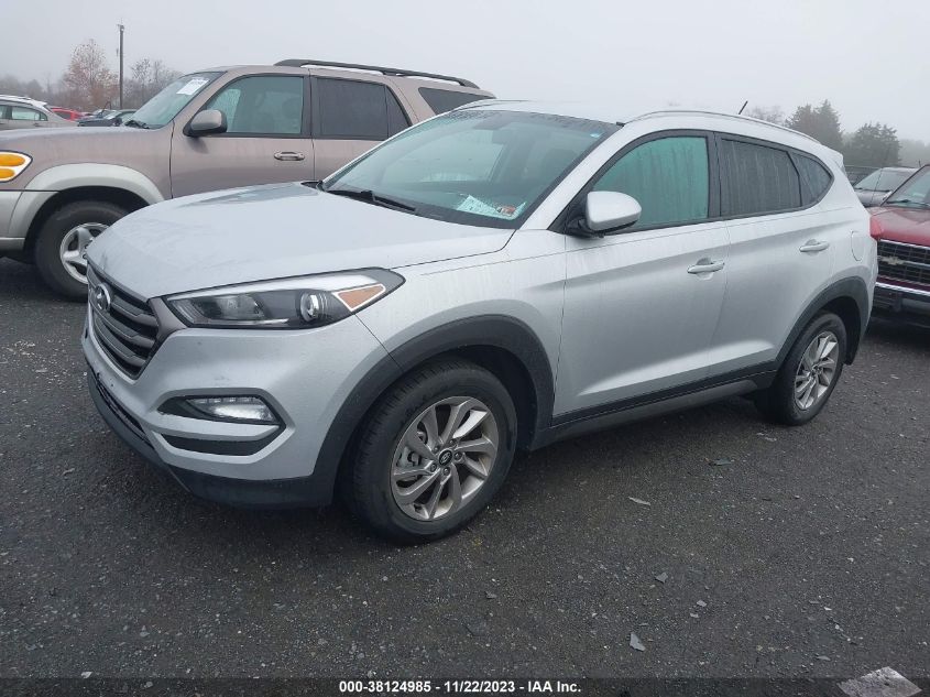 2016 HYUNDAI TUCSON SE - KM8J33A49GU089385