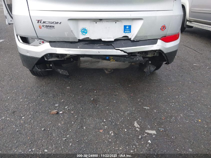 2016 HYUNDAI TUCSON SE - KM8J33A49GU089385