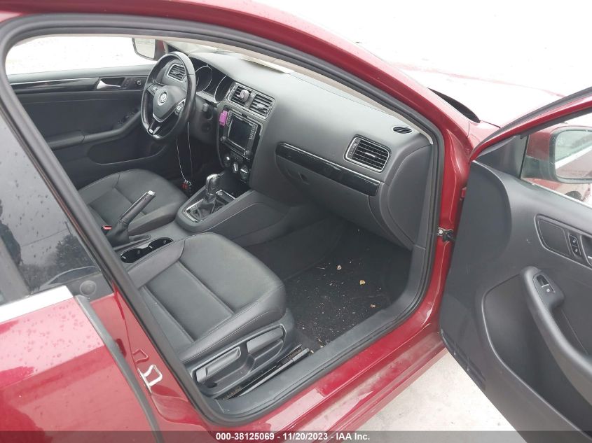 2016 VOLKSWAGEN JETTA 1.8T SEL - 3VWL17AJ2GM205253