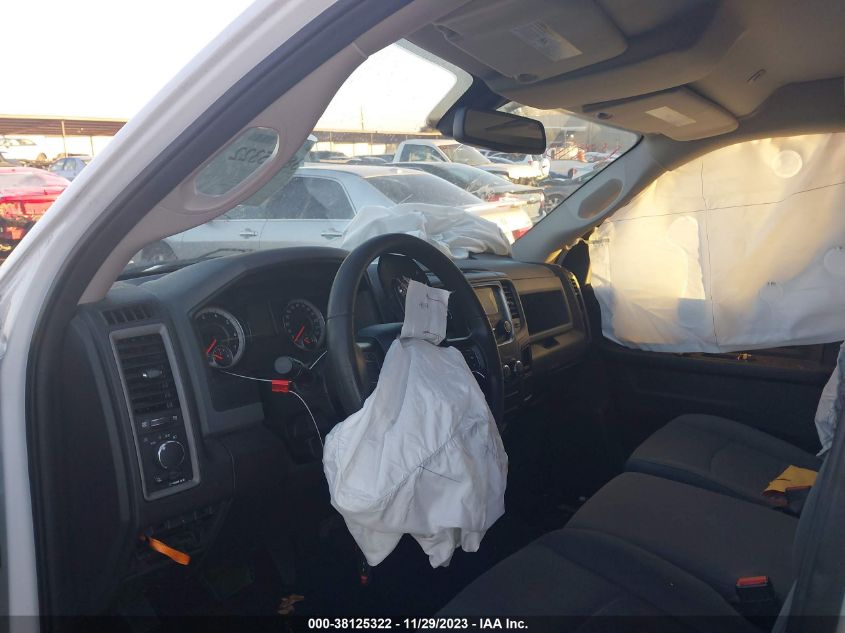 2019 RAM 1500 CLASSIC TRADESMAN - 1C6RR6FG1KS585951