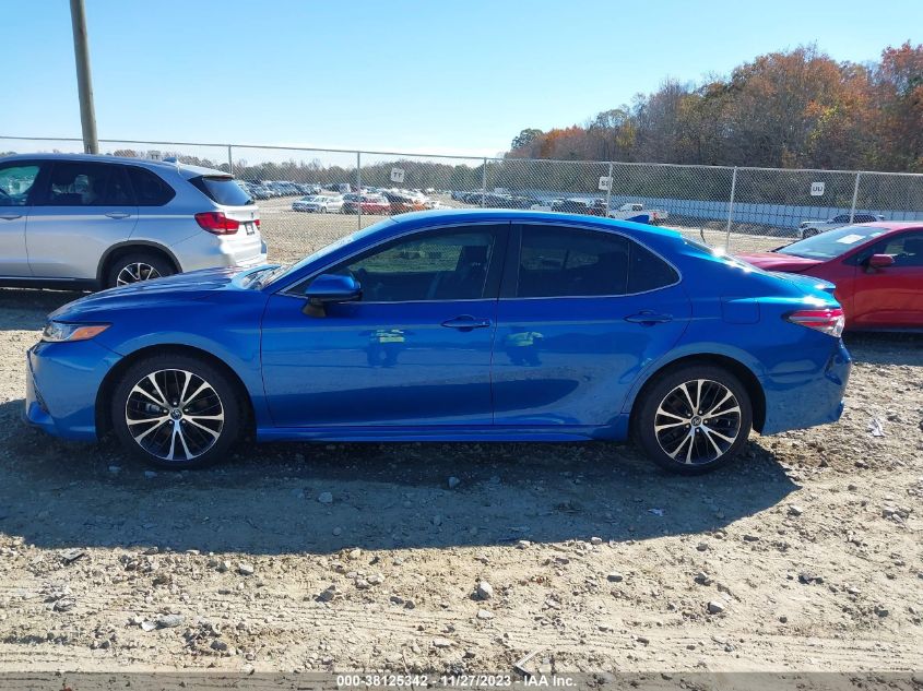 2019 TOYOTA CAMRY SE - 4T1B11HK2KU241714