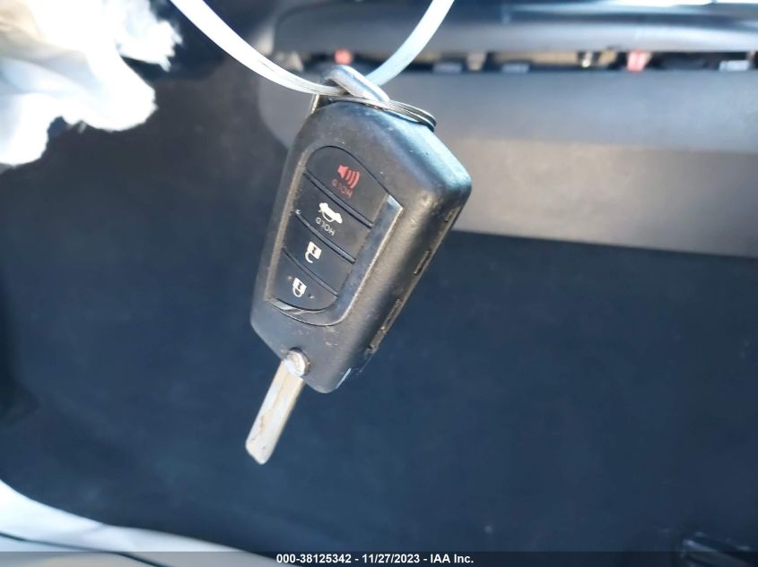 2019 TOYOTA CAMRY SE - 4T1B11HK2KU241714