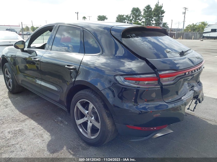 VIN WP1AA2A59LLB06925 2020 PORSCHE MACAN