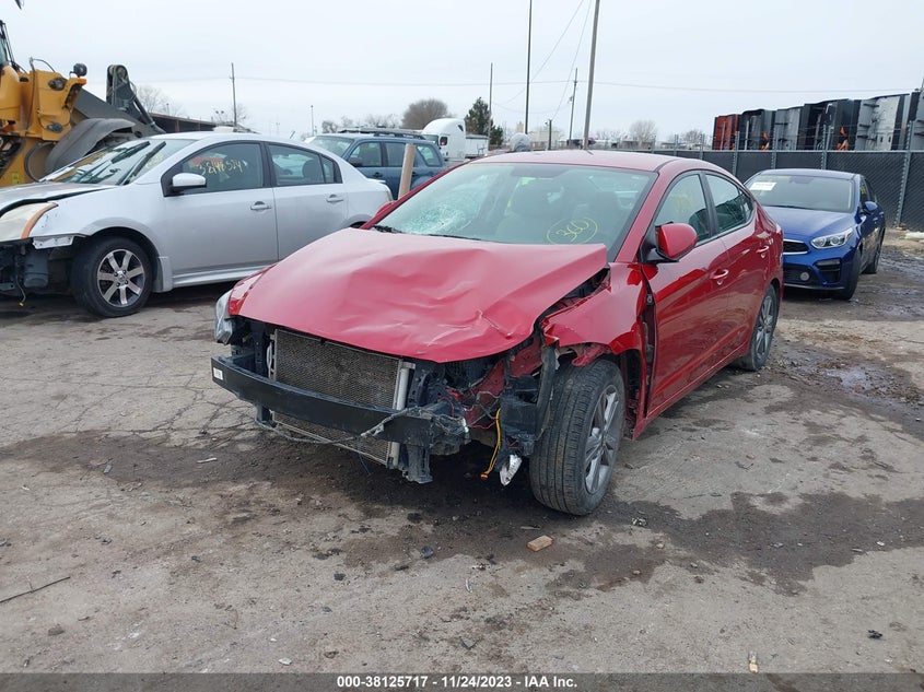 VIN 5NPD84LF9JH230688 2018 HYUNDAI ELANTRA SEL