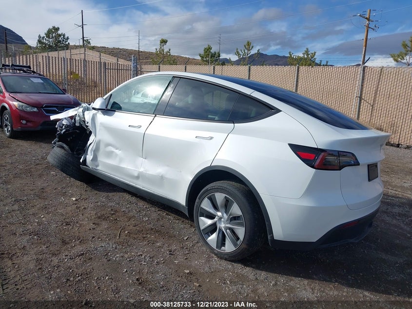 VIN 7SAYGAEE8PF779087 2023 TESLA MODEL Y AWD/LONG RANGE DUAL MOTOR ALL-WHEEL DRIVE