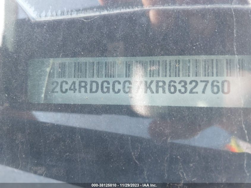 2019 DODGE GRAND CARAVAN SXT - 2C4RDGCG7KR632760