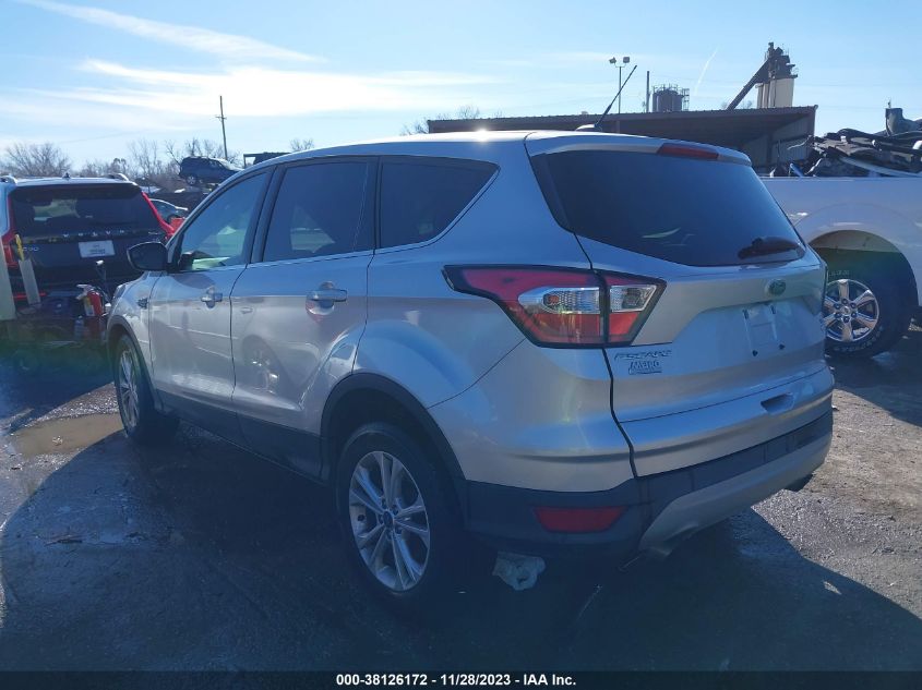 2017 FORD ESCAPE SE - 1FMCU0GD0HUC21902