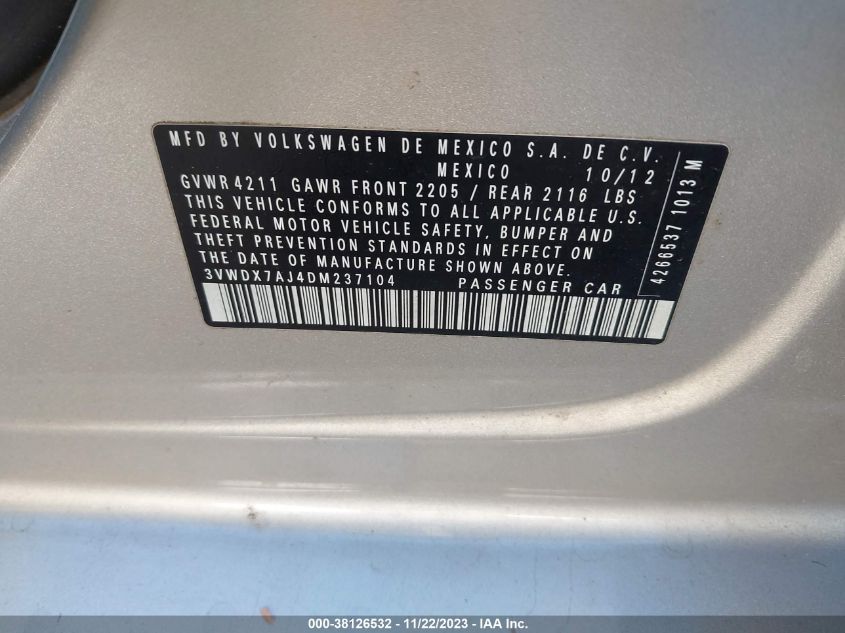 2013 VOLKSWAGEN JETTA 2.5L SE - 3VWDX7AJ4DM237104
