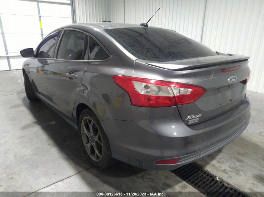 2013 FORD FOCUS SE - 1FADP3F22DL337352