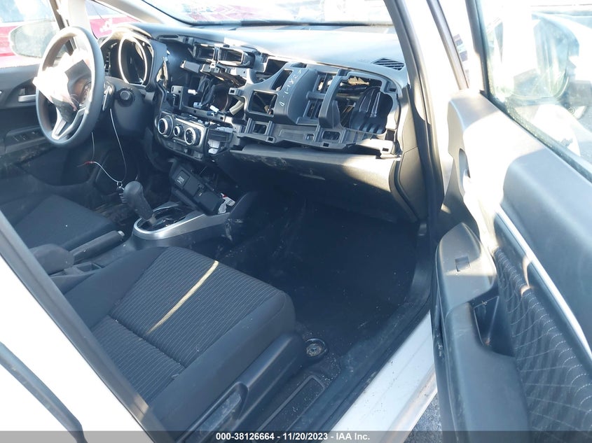 VIN 3HGGK5H85JM730387 2018 HONDA FIT EX