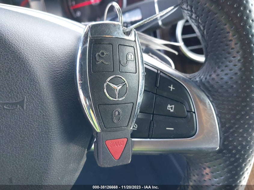 VIN WDC0G4JB2JV099745 2018 MERCEDES-BENZ GLC 300