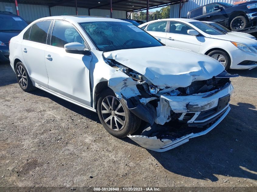 2017 VOLKSWAGEN JETTA 1.4T SE - 3VWDB7AJ2HM223433