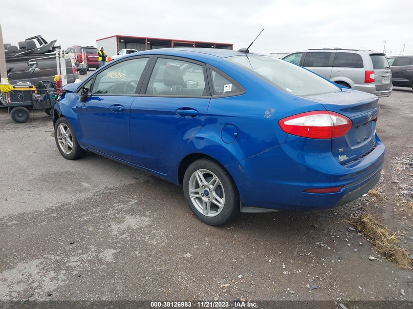 VIN 3FADP4BJ3KM117233 2019 FORD FIESTA SE