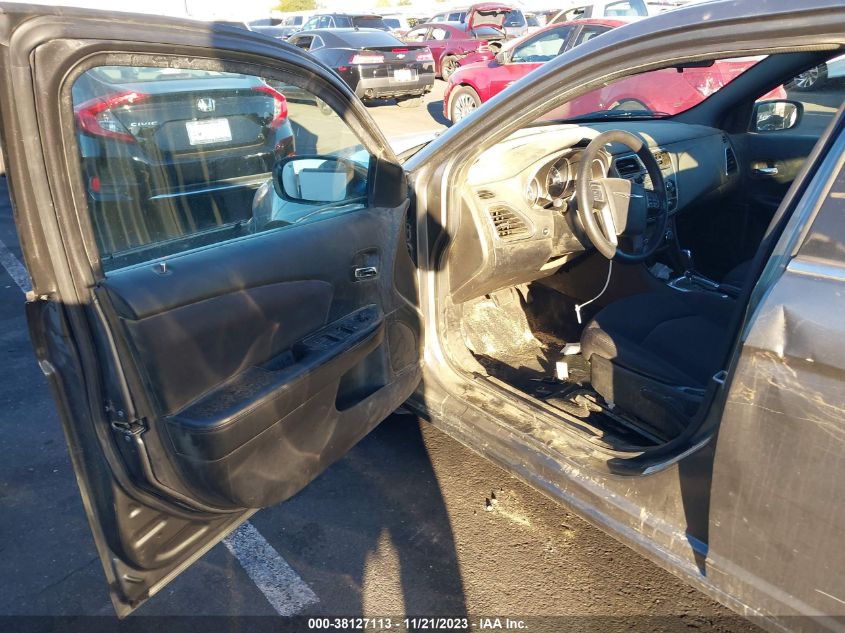 2013 CHRYSLER 200 LX - 1C3CCBAB9DN691915