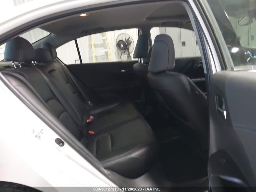 VIN JHMCR6F52HC003323 2017 HONDA ACCORD HYBRID EX-L