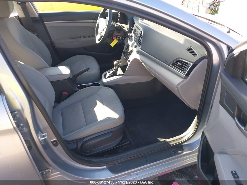 VIN 5NPD74LF7HH089049 2017 HYUNDAI ELANTRA SE