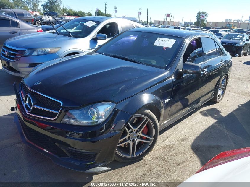 2014 MERCEDES-BENZ C 63 AMG WDDGF7HB0EA908015