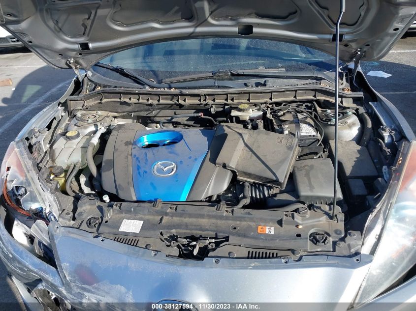 2013 MAZDA MAZDA3 - JM1BL1U8XD1704356