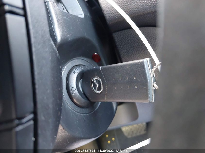 2013 MAZDA MAZDA3 - JM1BL1U8XD1704356