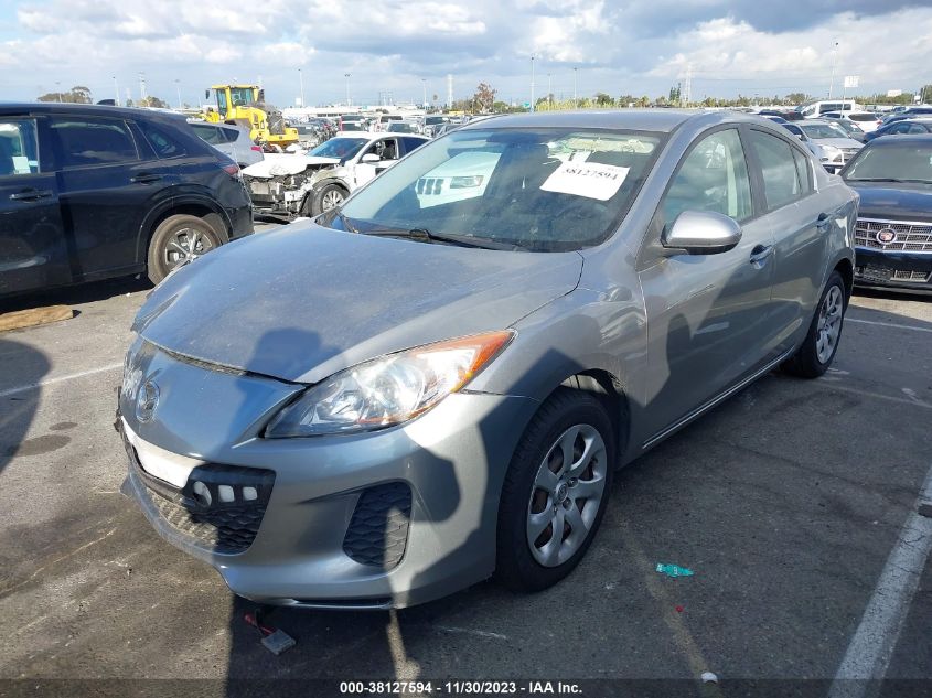 2013 MAZDA MAZDA3 - JM1BL1U8XD1704356