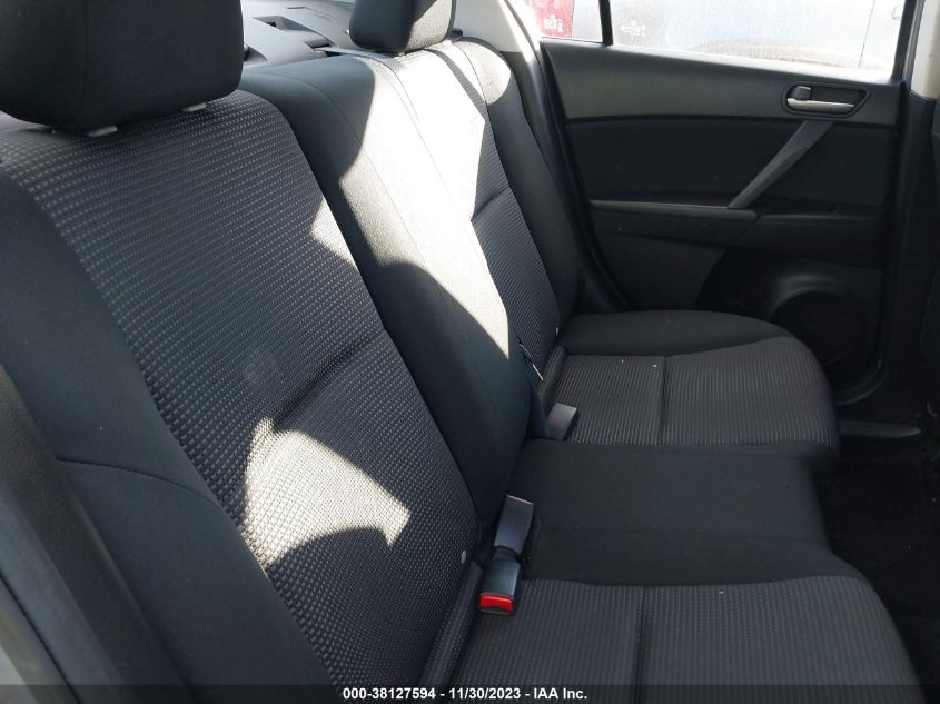 2013 MAZDA MAZDA3 - JM1BL1U8XD1704356