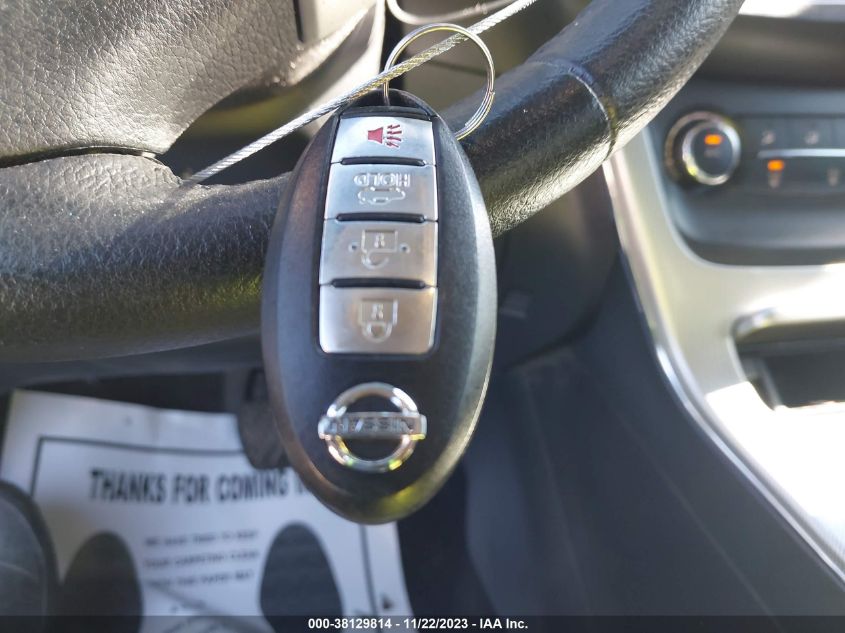 2015 NISSAN SENTRA SR - 3N1AB7APXFY305655