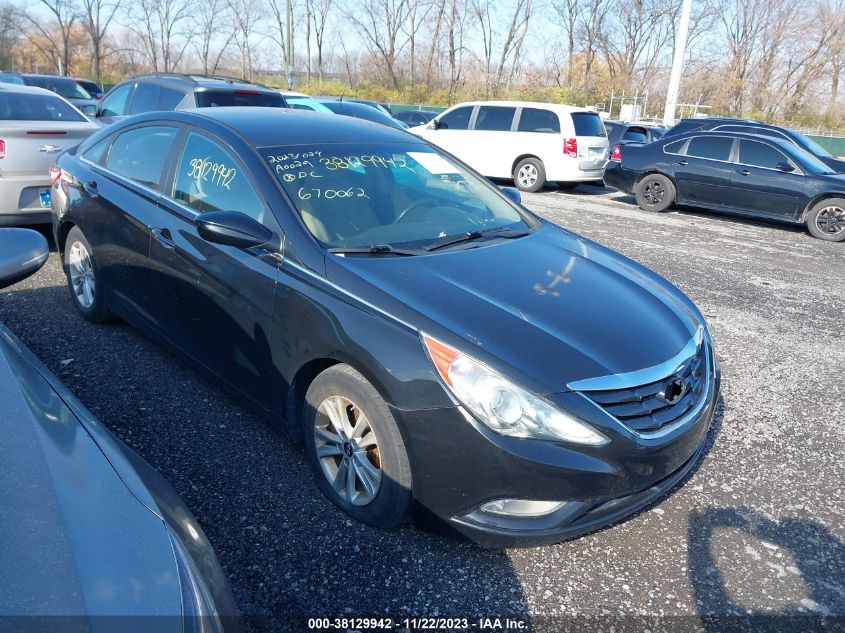 2013 HYUNDAI SONATA GLS - 5NPEB4AC4DH670062