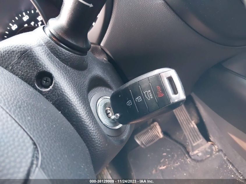 2015 KIA SOUL - KNDJN2A23F7207225