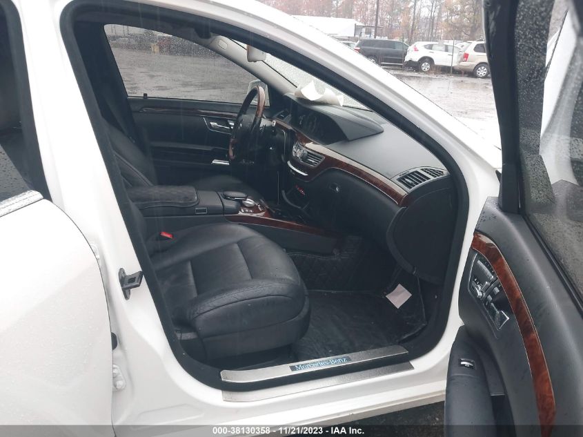 2013 MERCEDES-BENZ S 550 4MATIC WDDNG9EB2DA499390