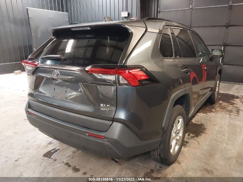 2020 TOYOTA RAV4 XLE - 2T3P1RFV3LC109153