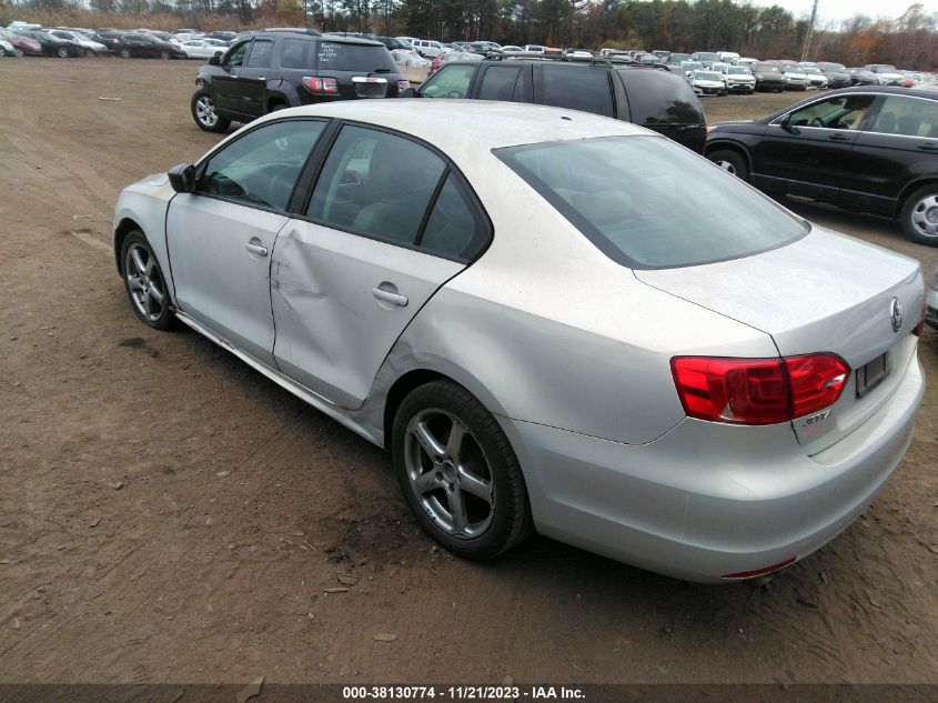 3VW2K7AJ9BM116278 | 2011 VOLKSWAGEN JETTA