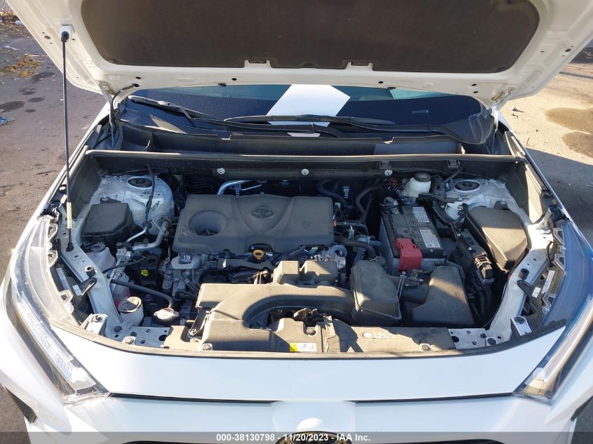 2022 TOYOTA RAV4 XLE - 2T3P1RFV2NC310545