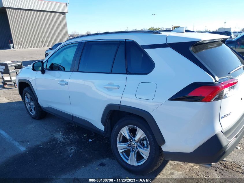2022 TOYOTA RAV4 XLE - 2T3P1RFV2NC310545