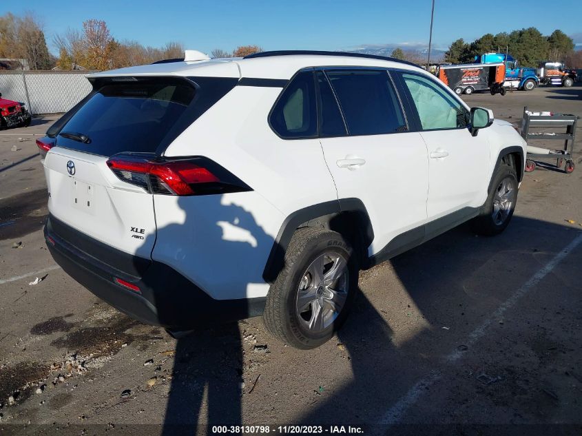 2022 TOYOTA RAV4 XLE - 2T3P1RFV2NC310545