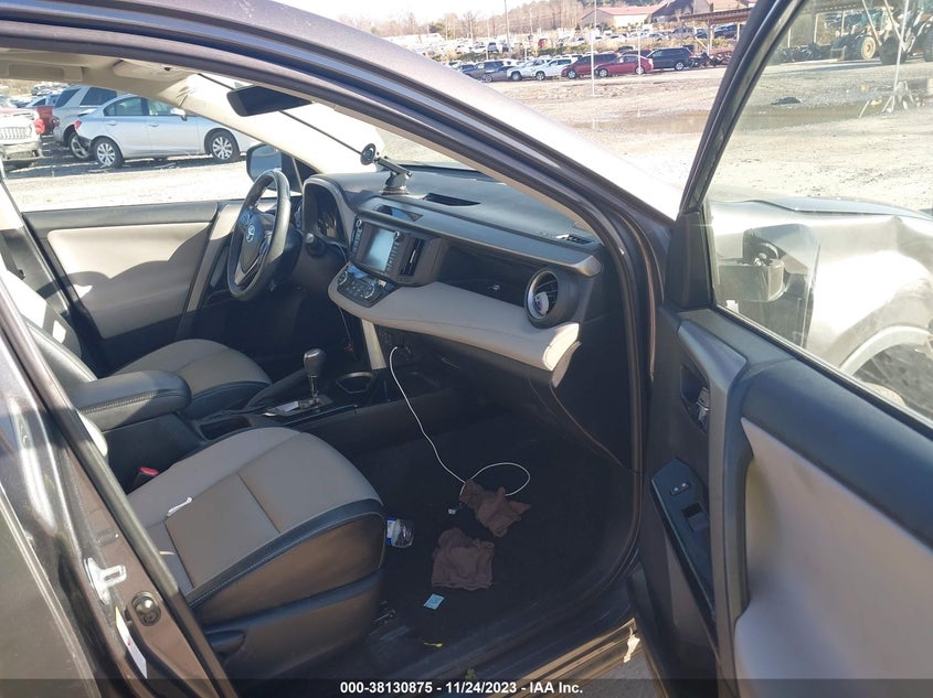 VIN 2T3DFREV7HW613135 2017 TOYOTA RAV4 LIMITED/SE/PLATINUM