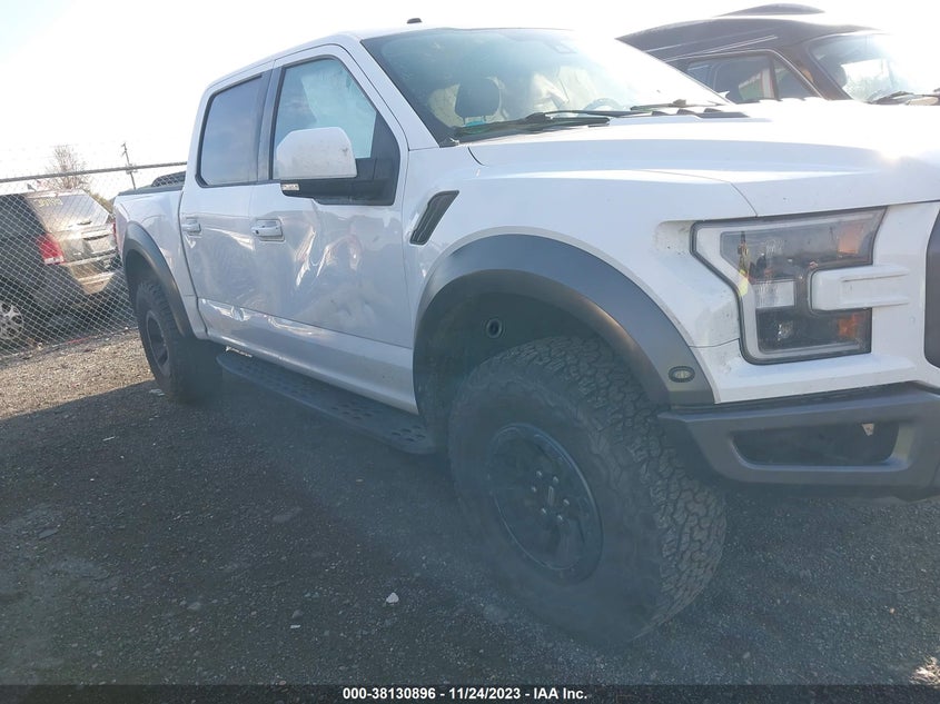 VIN 1FTFW1RG2JFD81086 2018 FORD F-150 RAPTOR